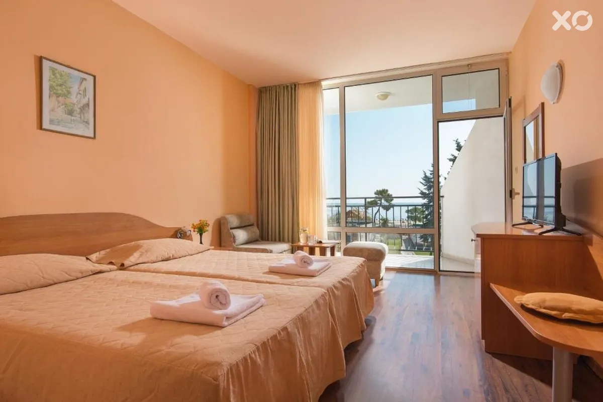 Flamingo Beach Hotel
