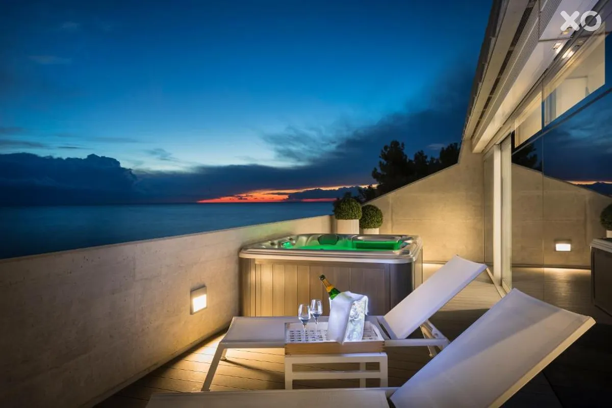 Rivalmare Boutique Hotel