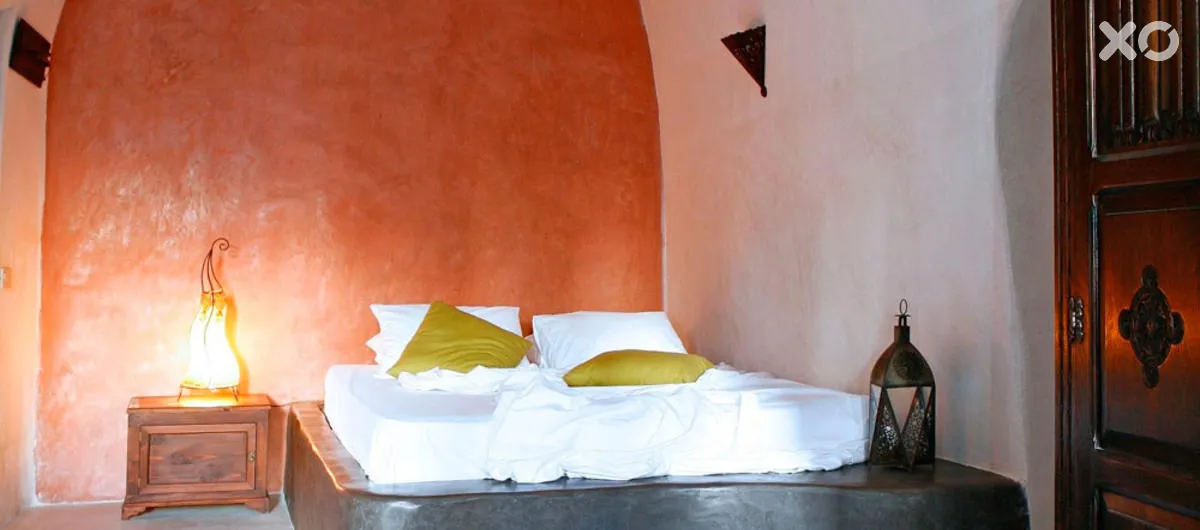 Villas & Mansions of Santorini