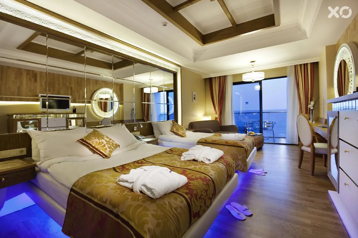 Granada Luxury Okurcalar