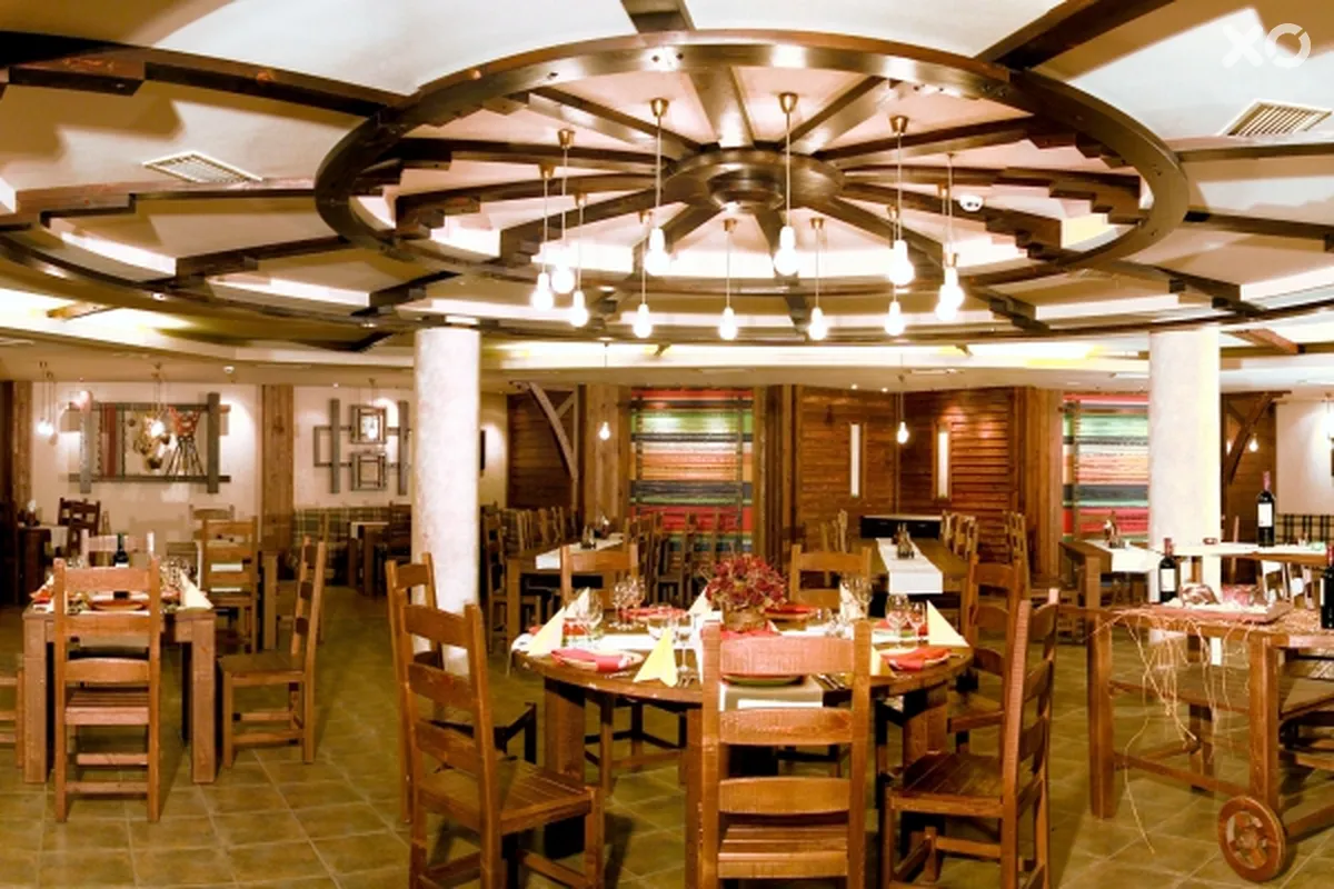 Orphey Hotel
