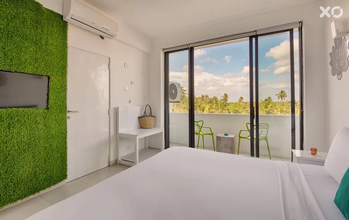 J Ambalangoda Hotel