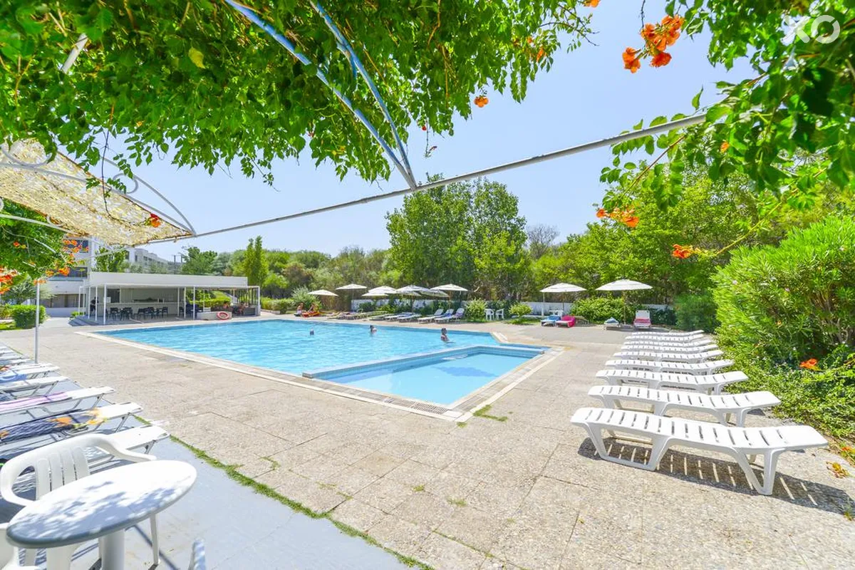 Evita Elite Hotel
