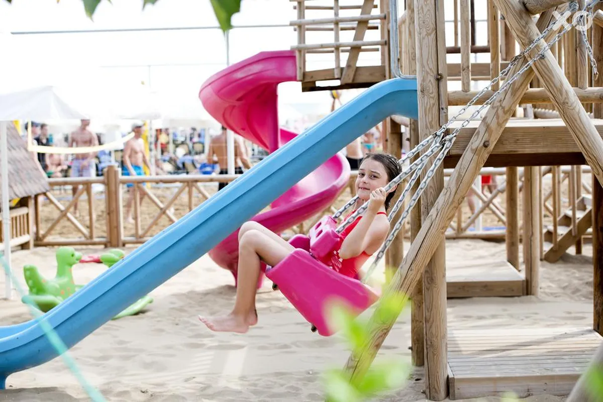 Trendy Verbena Beach