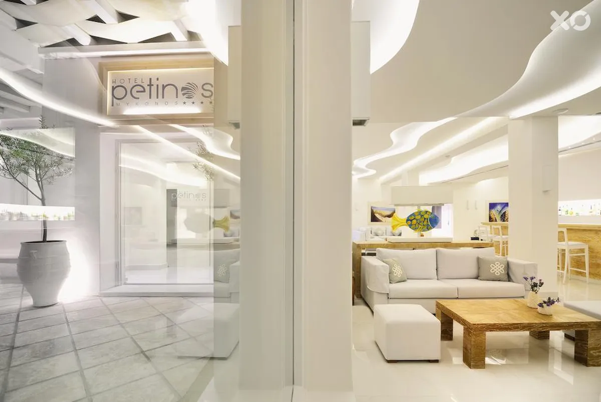 Petinos Hotel