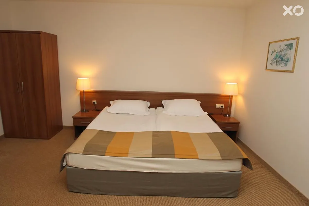 Strazhite Hotel