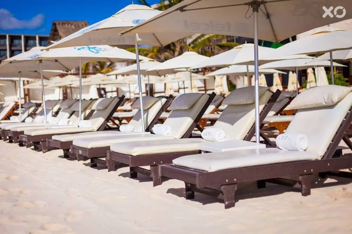 Nina Hotel & Beach Club