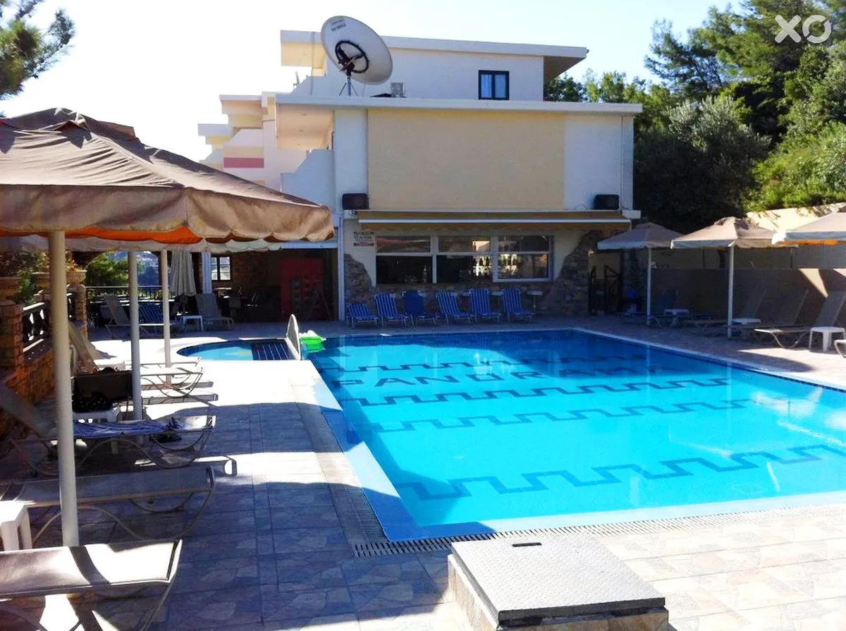 Panorama Studios & Apartments