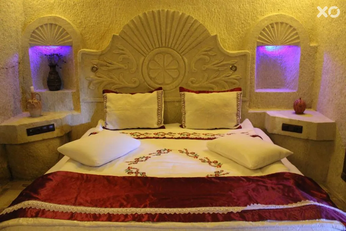 Dilek Tepesi Cave Hotel