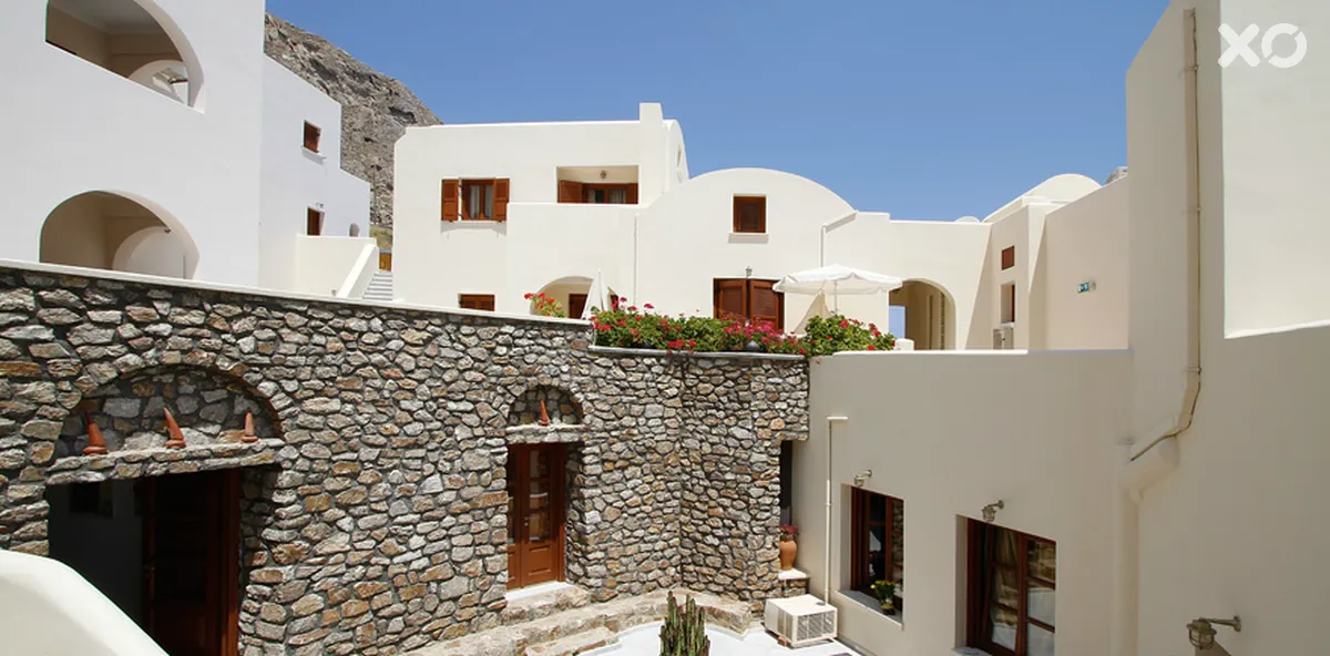 Epavlis Hotel