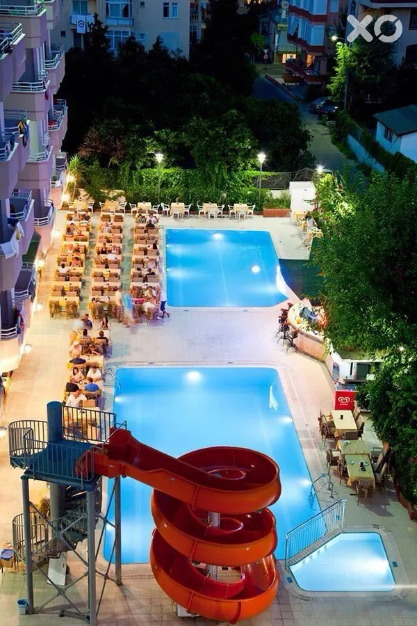Bonapart Sealine Hotel