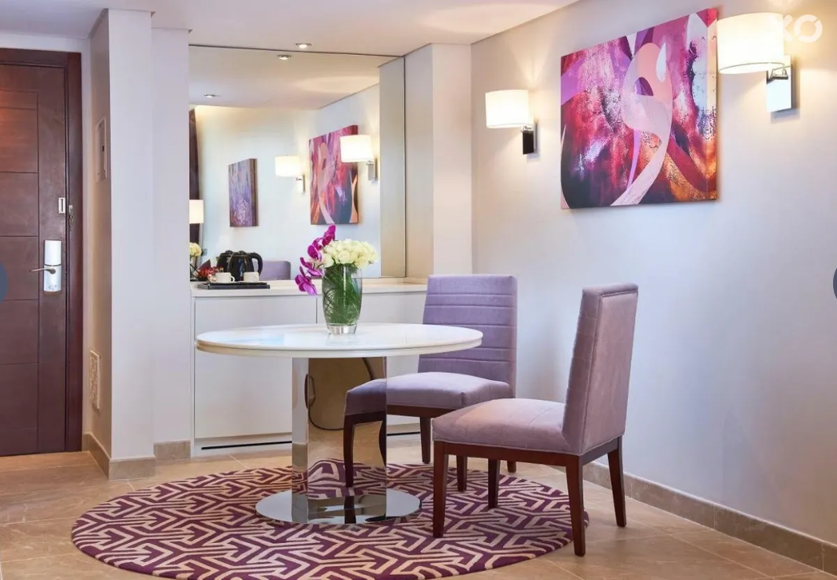Mercure Dubai Barsha Heights Hotel Suites & Apartments