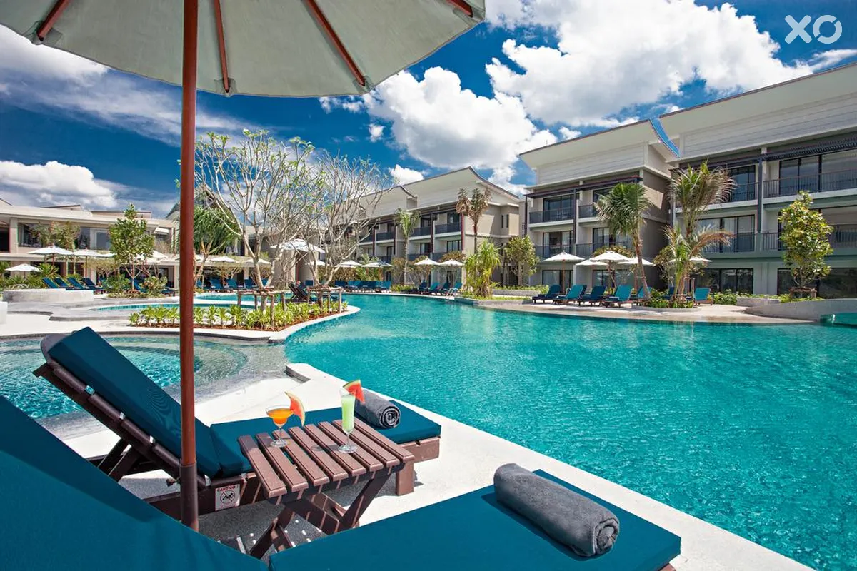 Le Meridien Khao Lak Resort & Spa