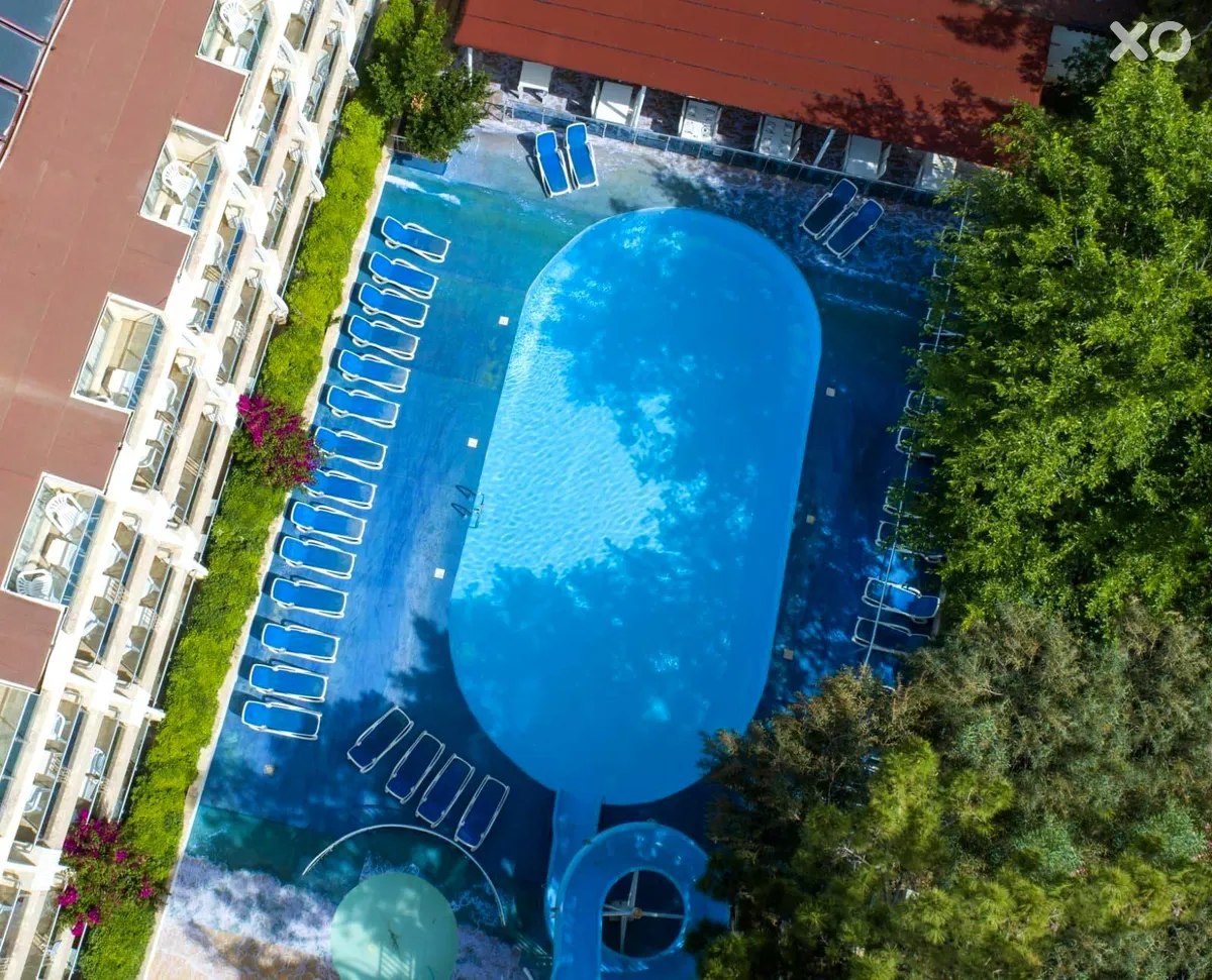 Aperion Beach Hotel