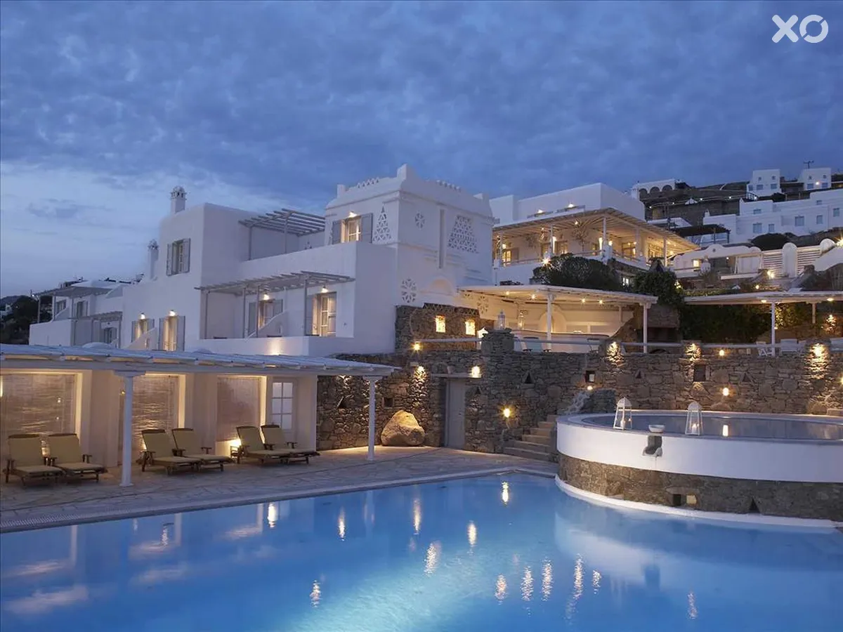 Porto Mykonos Hotel