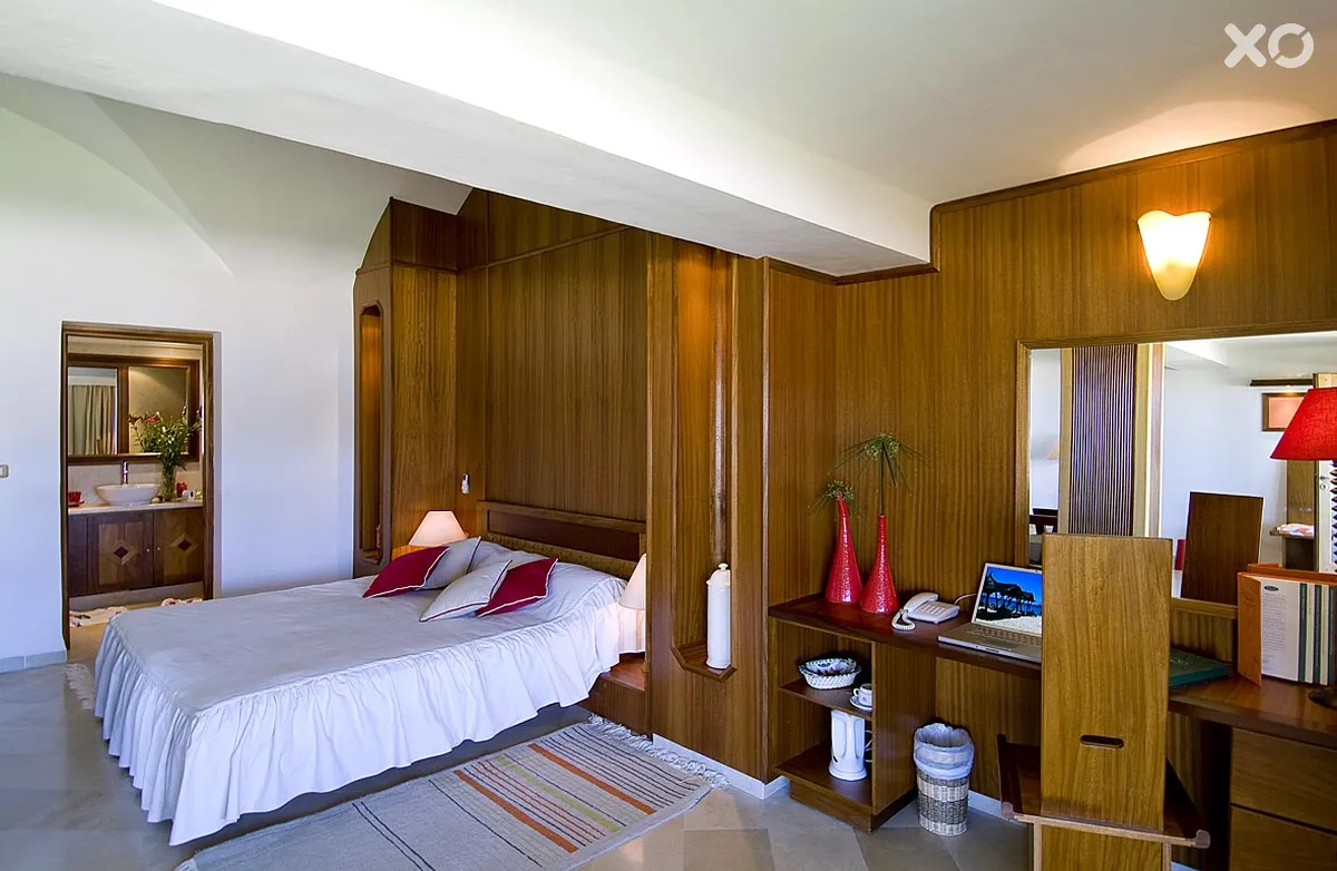 Les Orangers Beach Resort & Bungalows