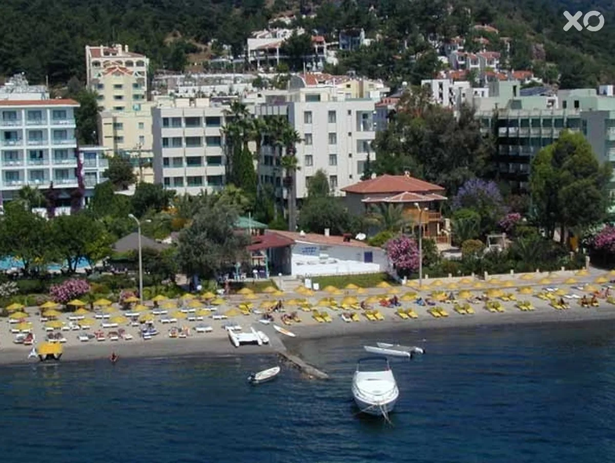 Amos Hotel