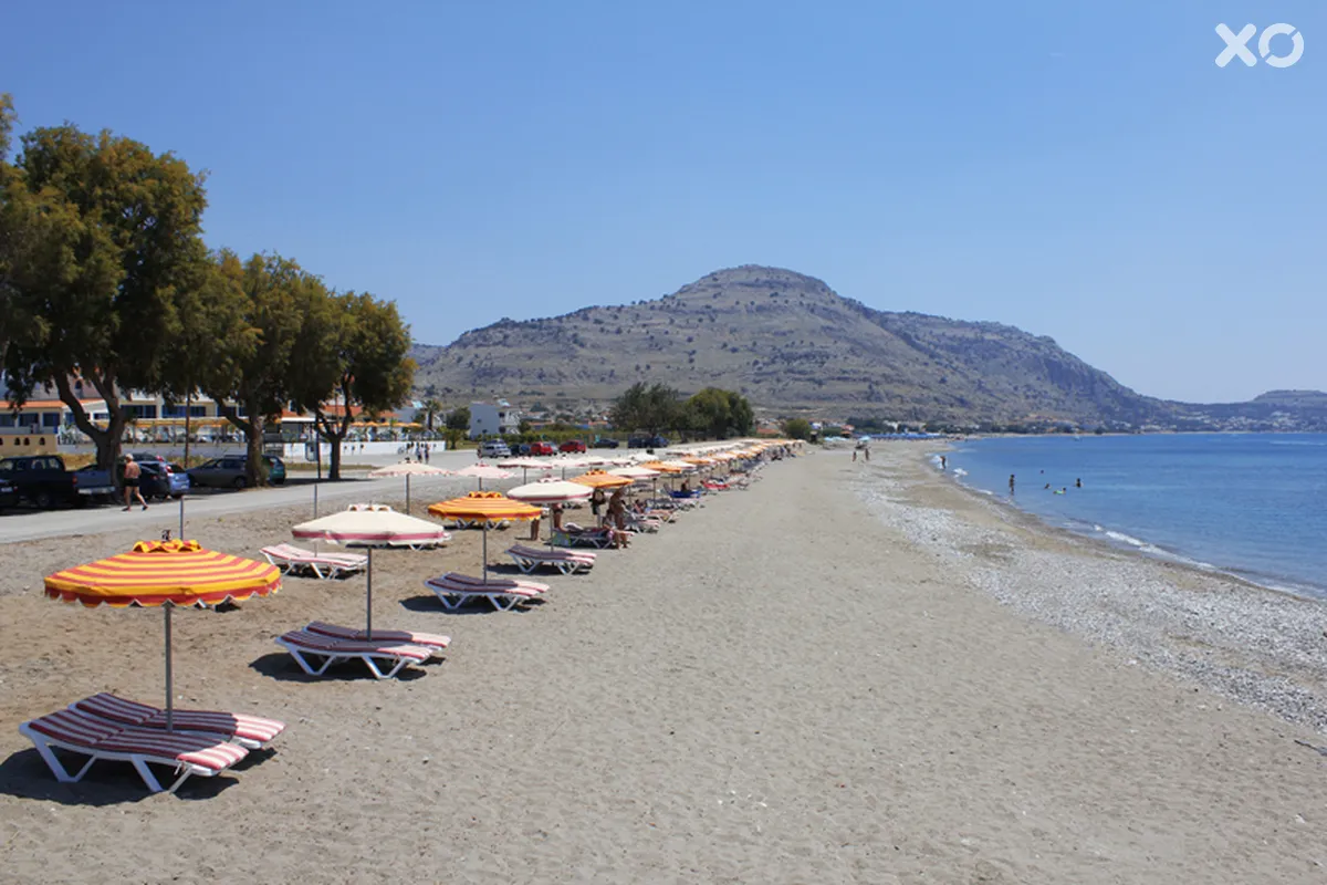 Kamari Beach Hotel