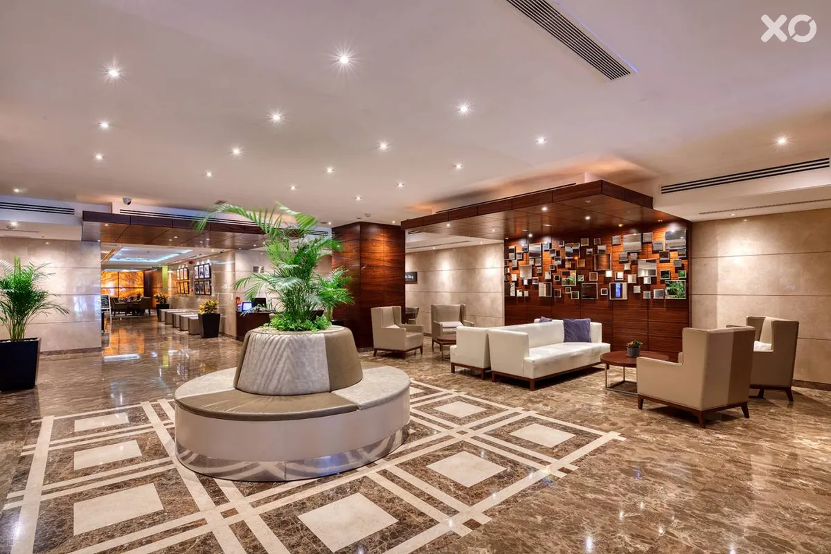 Majestic City Retreat Hotel