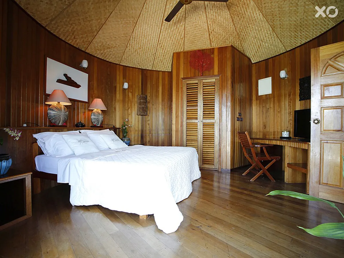 Nika Island Resort