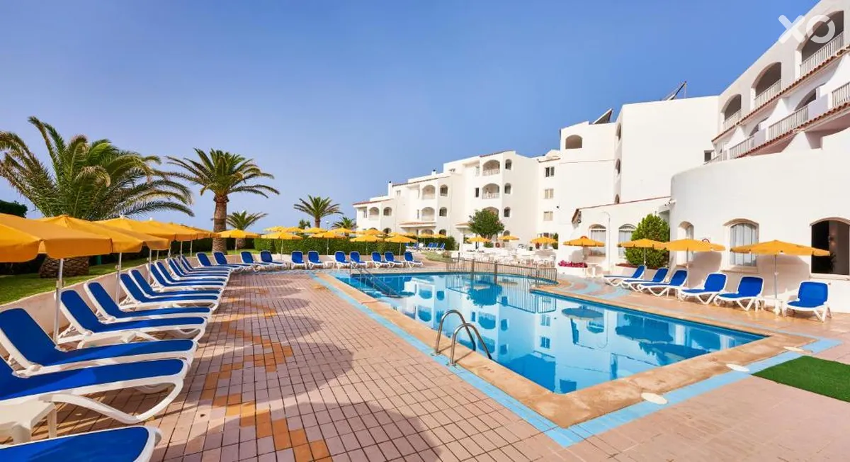 Globales Marina Apartments