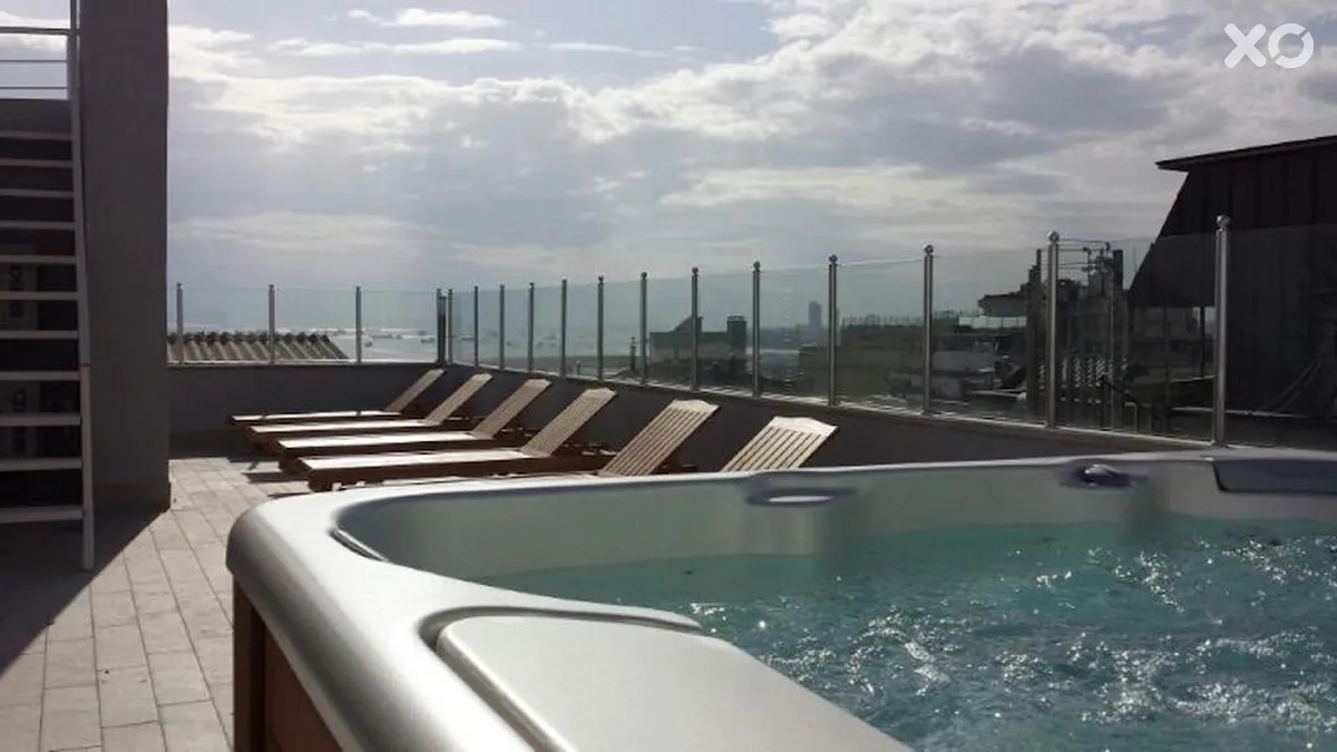 Divan-i Ali Hotel