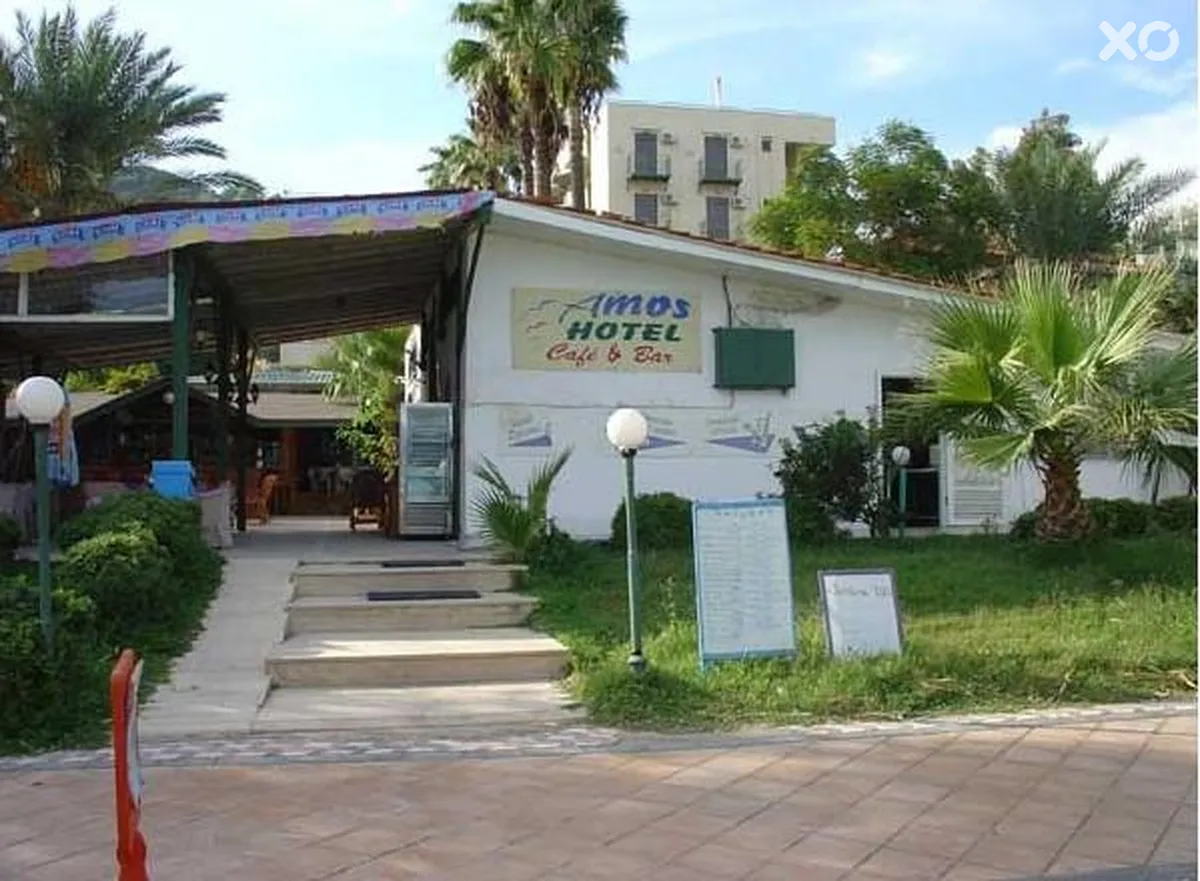 Amos Hotel