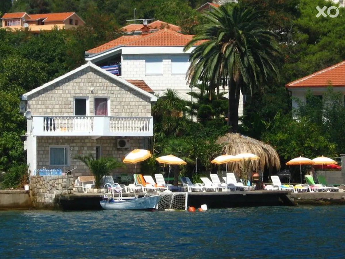 Roza Apartments