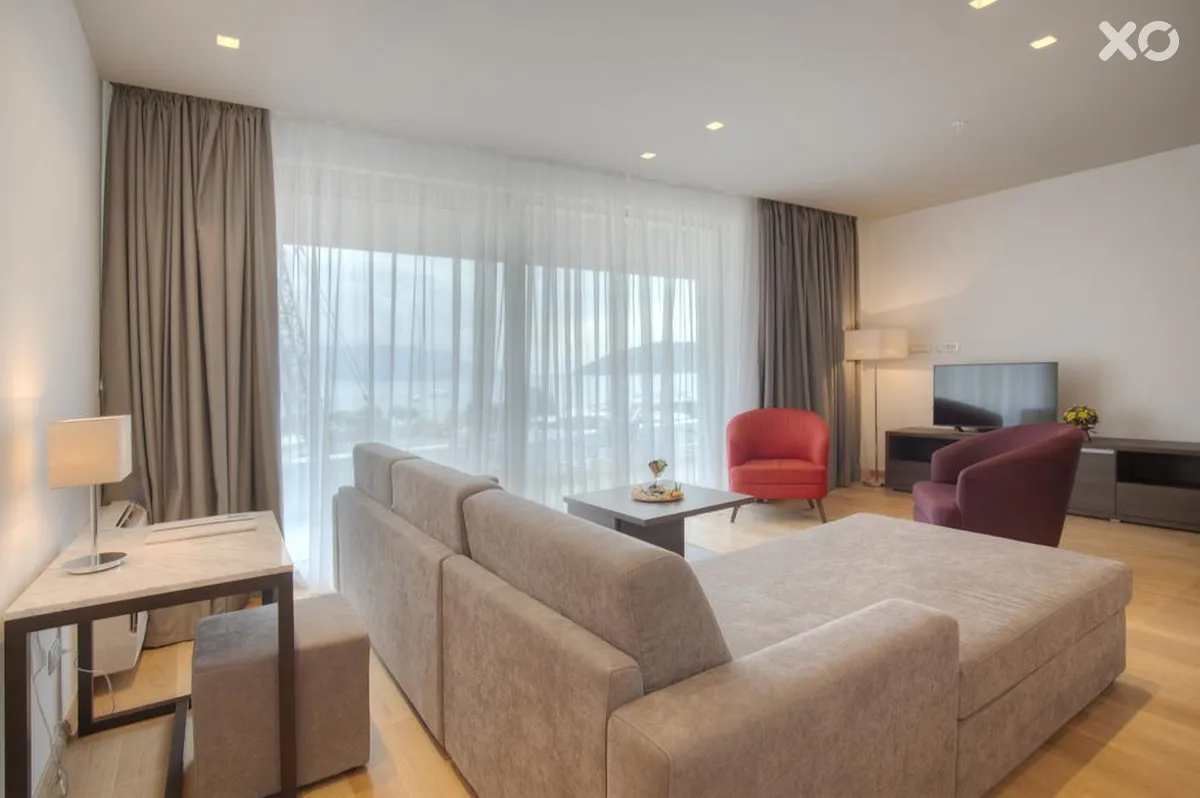 WOW Hotel
