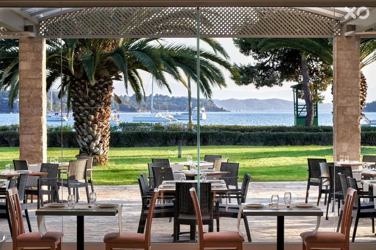 AKS Porto Heli Hotel