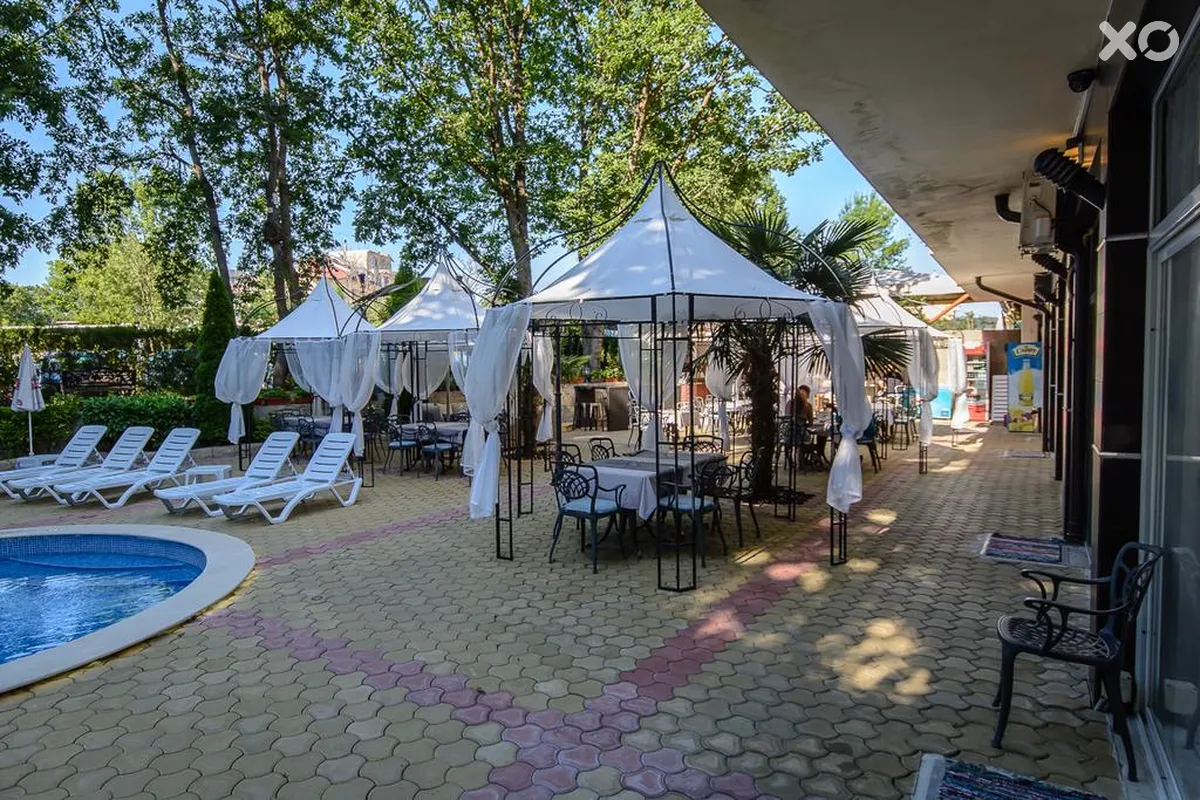 Sunrise Hotel