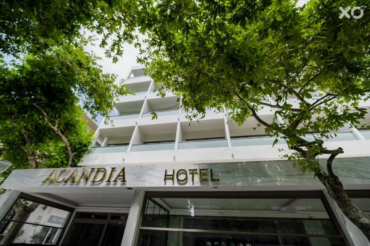 Acandia Hotel