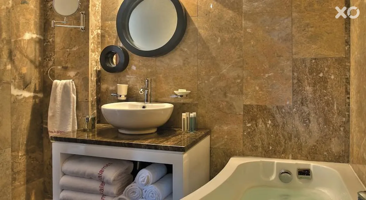 Louis Althea Kalamies Luxury Villas