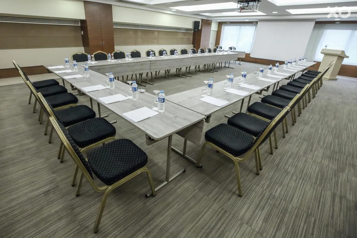 Dedeman Istanbul Hotel