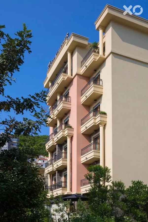 Vladimir Hotel