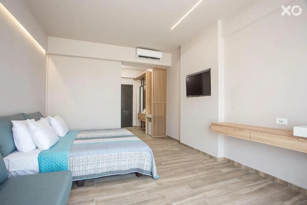 Ampelia Seaside Resort