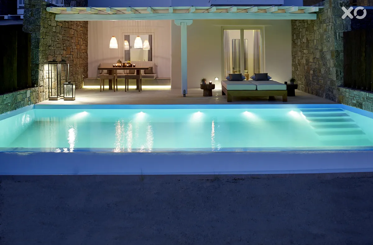 Bill & Coo Suites And Lounge