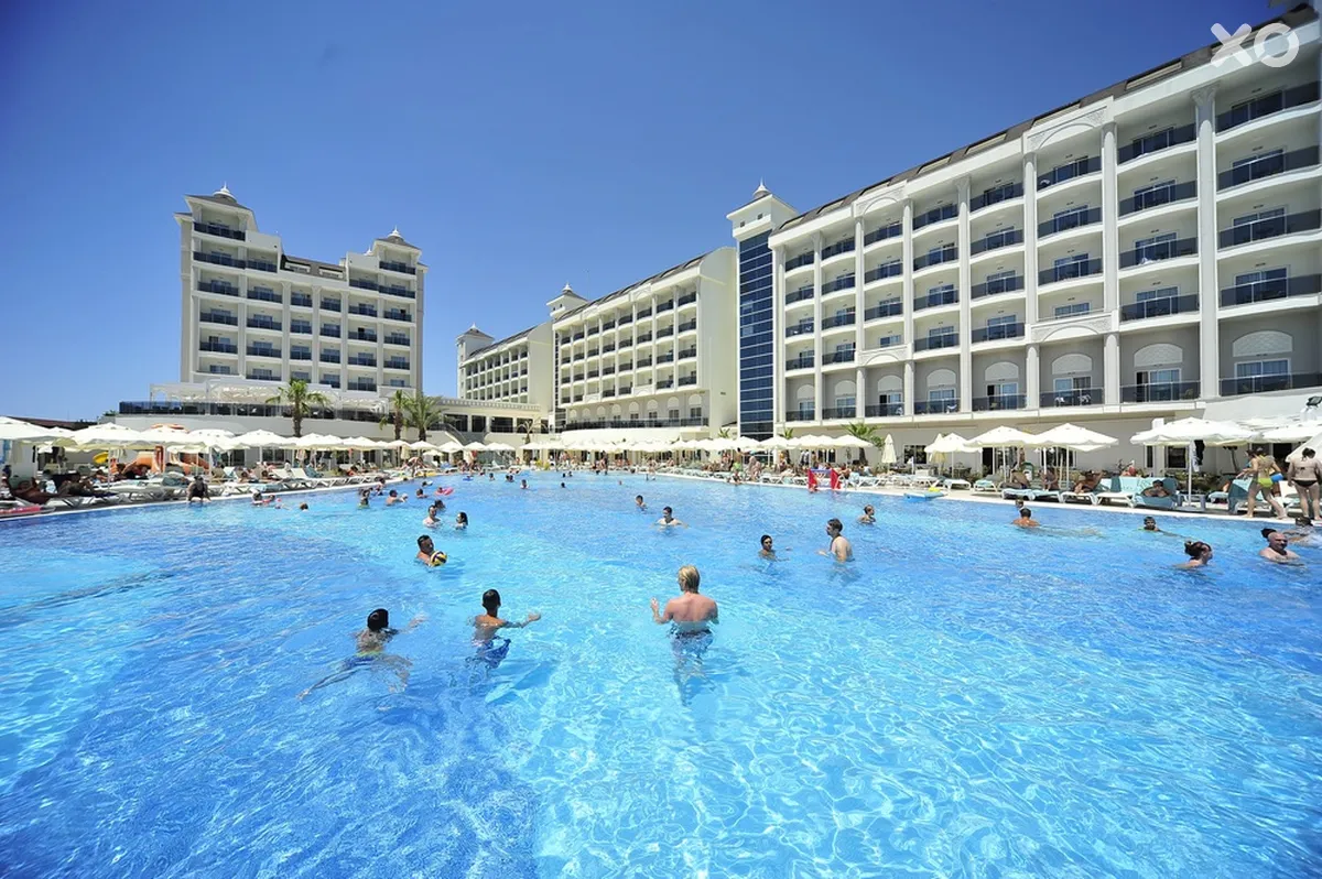 Lake & River Side Hotel & Spa