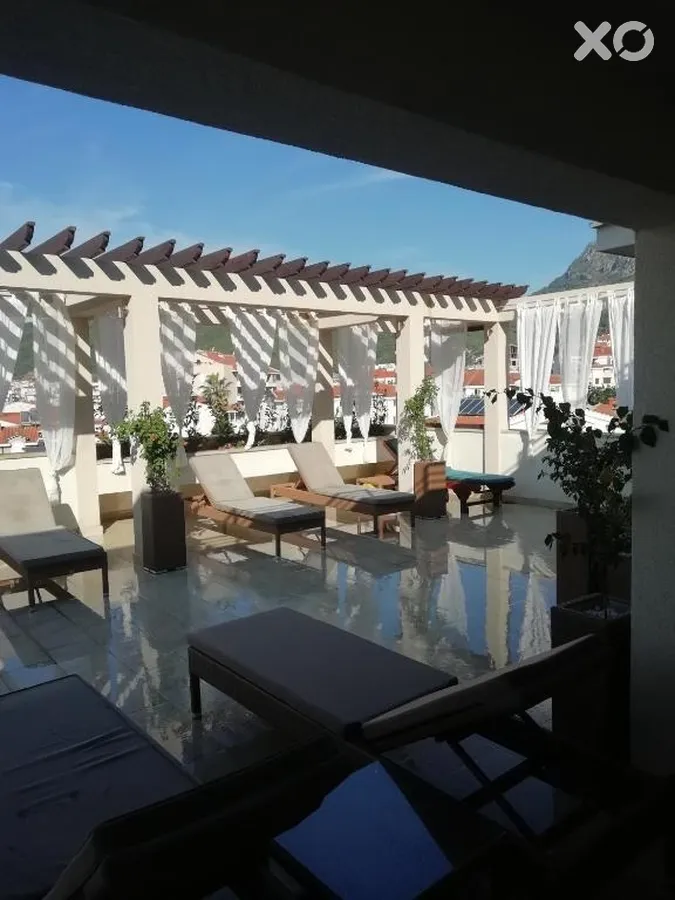 Grand Palazzo Villa