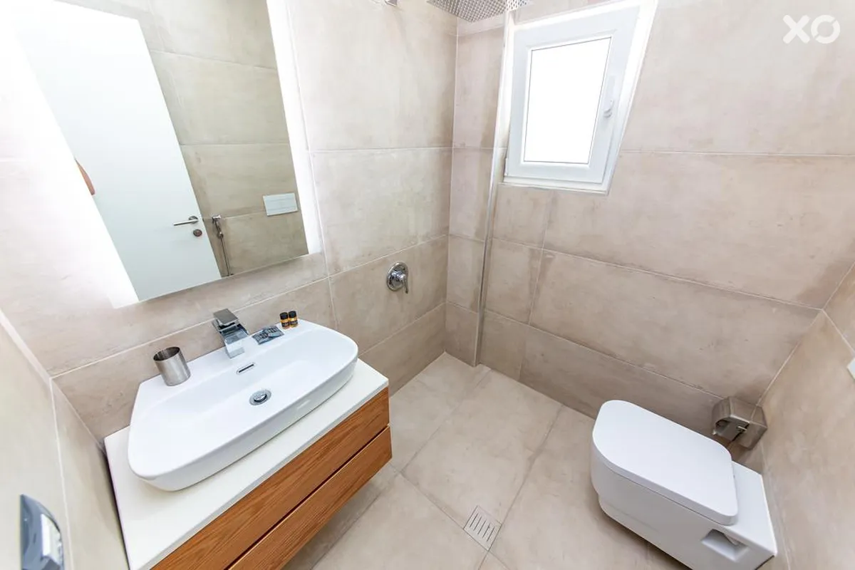 Inada Hotel