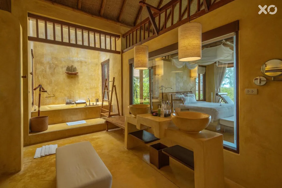 High Season Pool Villa & Spa