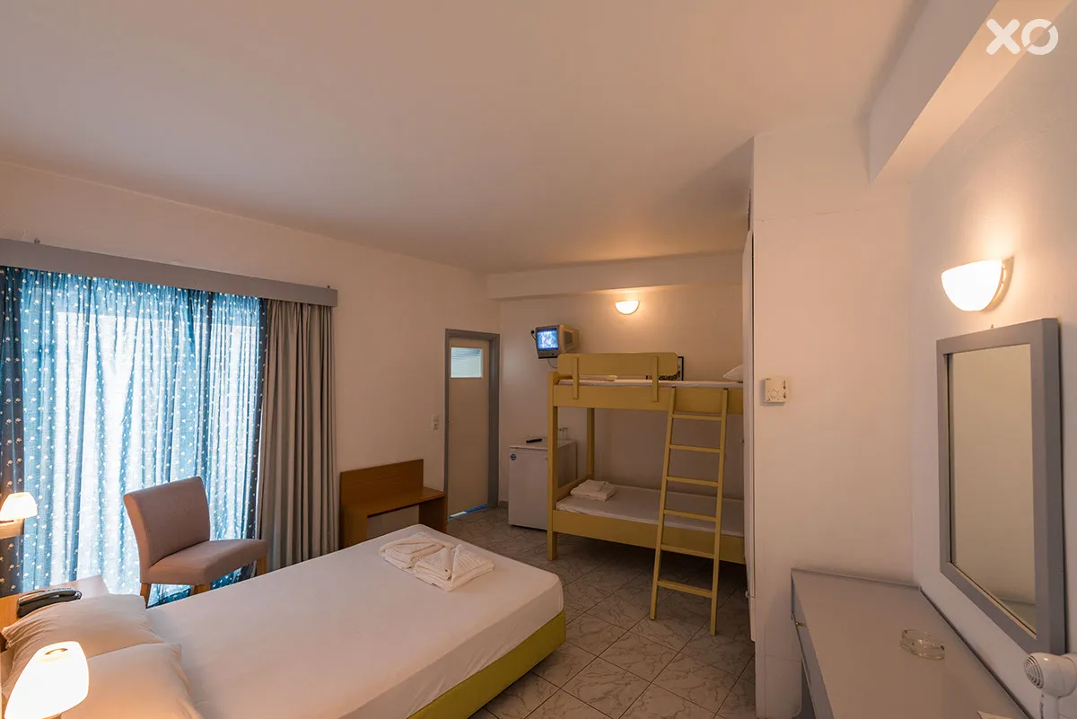 Niforeika Beach Hotel & Bungalows