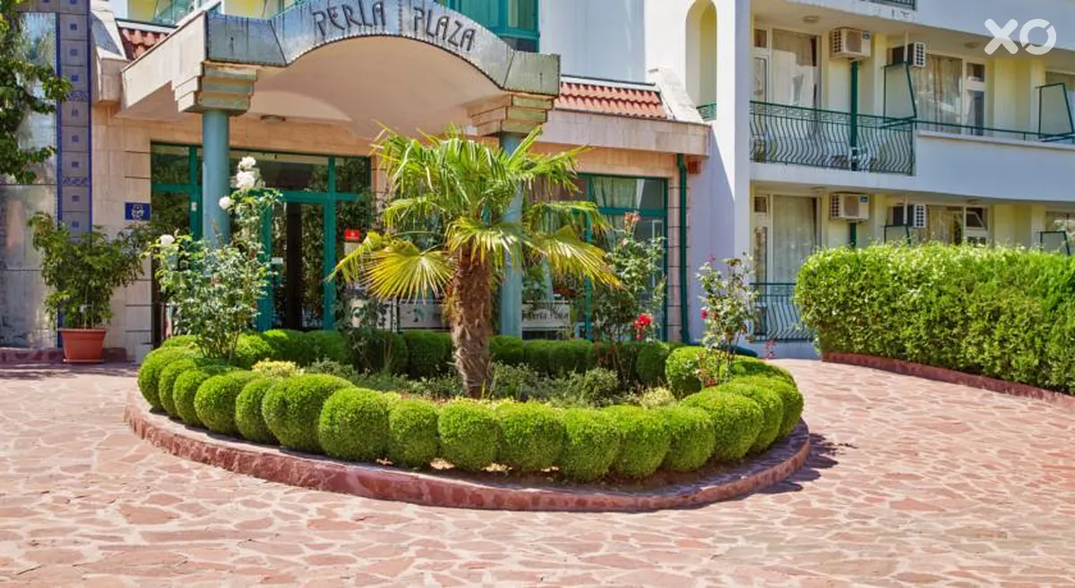 Perla Plaza