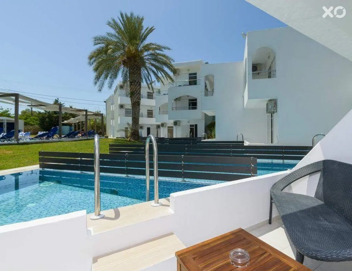 Adele Residence