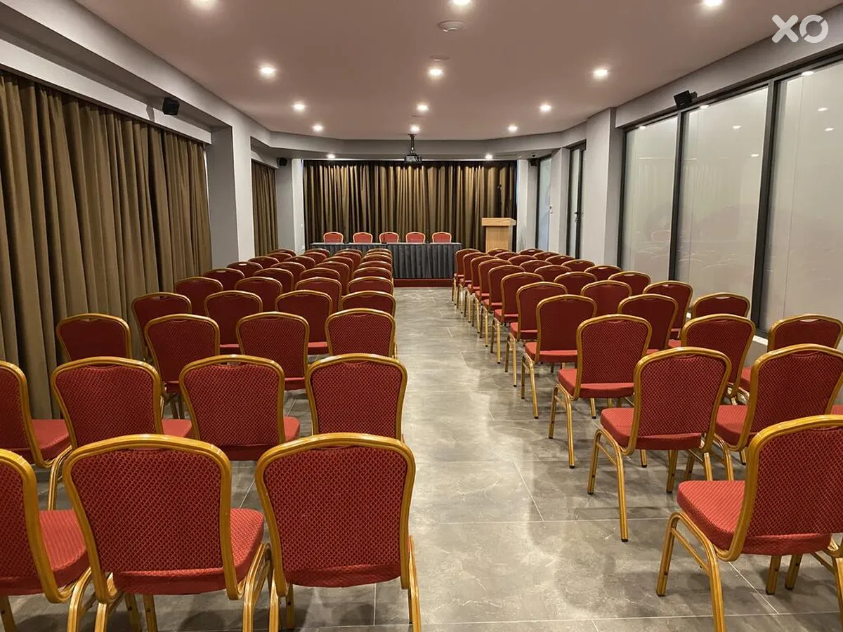 Eter Hotel
