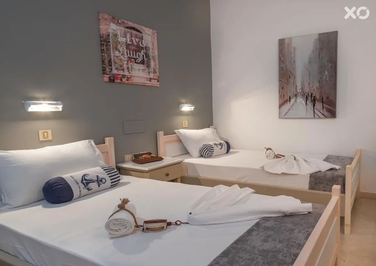 Pasiphae Hotel