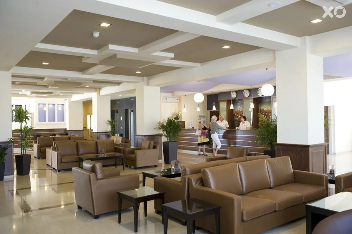 Golden Star Beach Hotel
