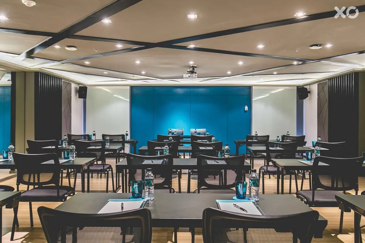 Cross Vibe Bangkok Sukhumvit