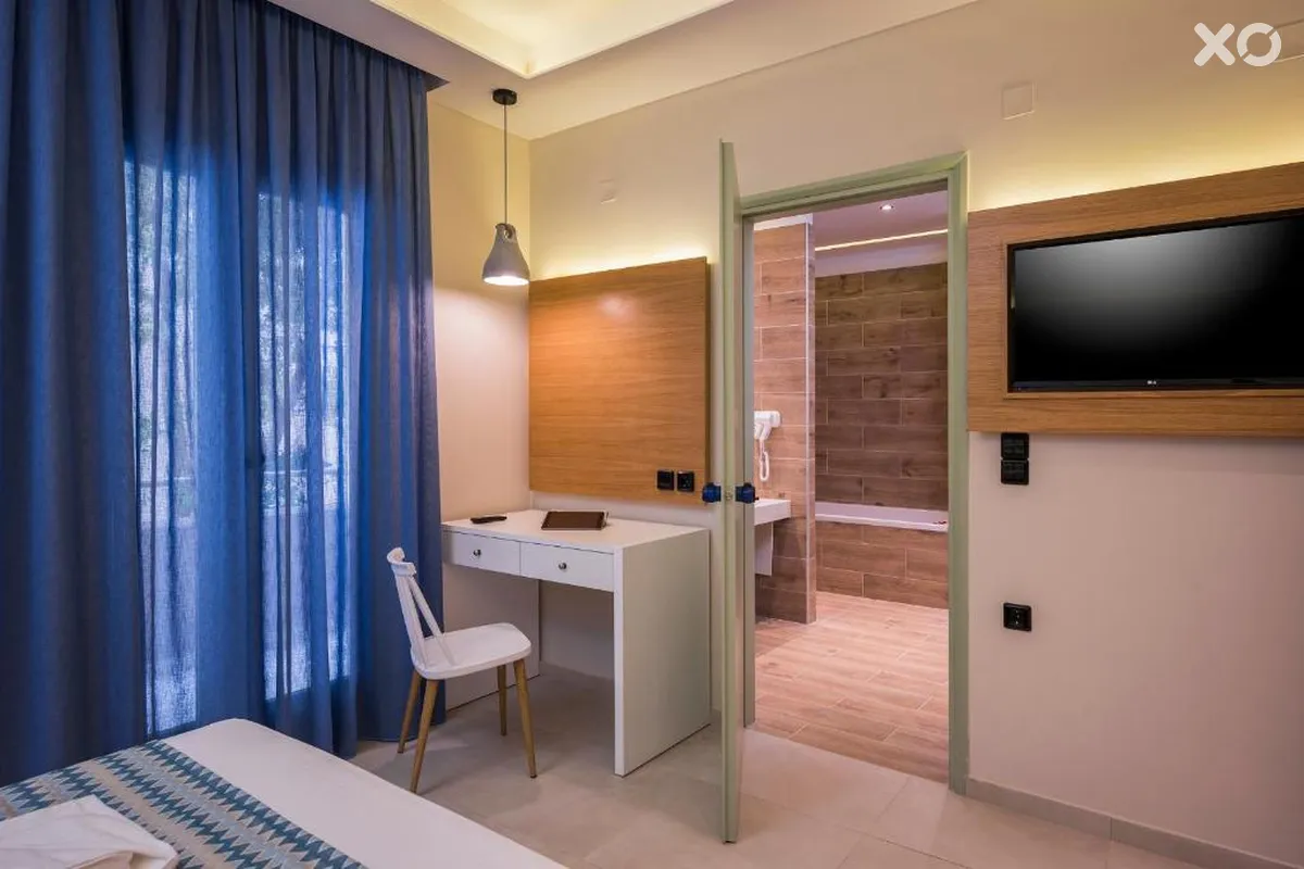 Summer Beach Hotel