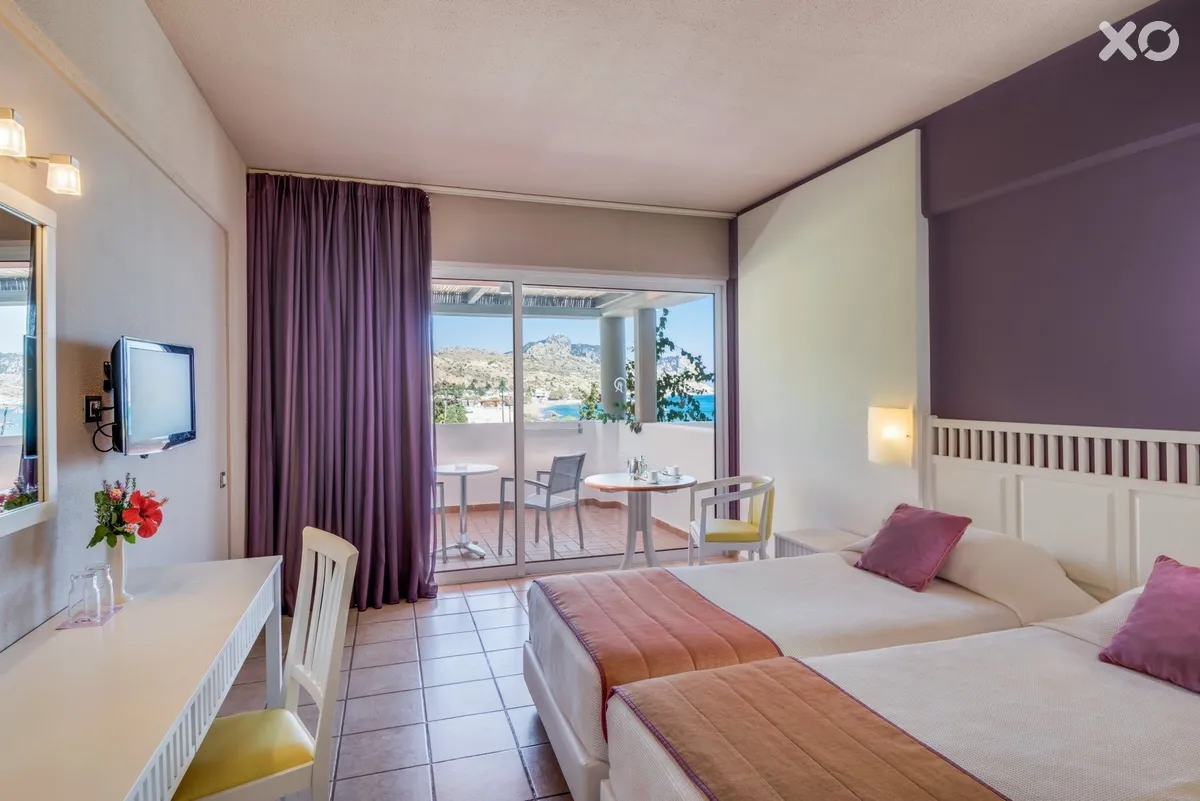Porto Angeli Beach Resort